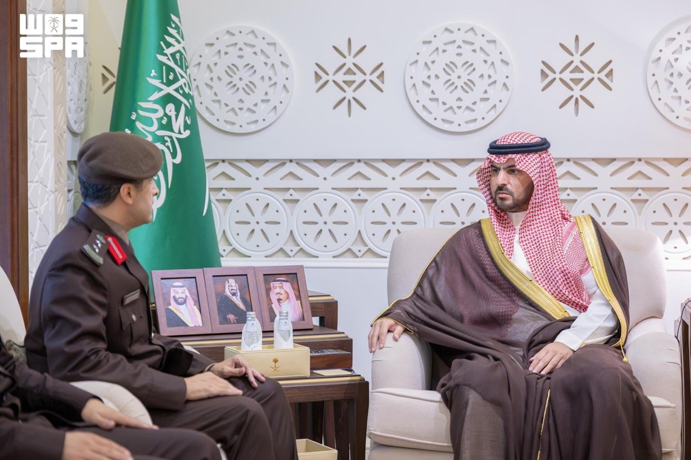 نائب أمير الشرقية يستقبل قائد القوة الخاصة للأمن البيئي بالمنطقة