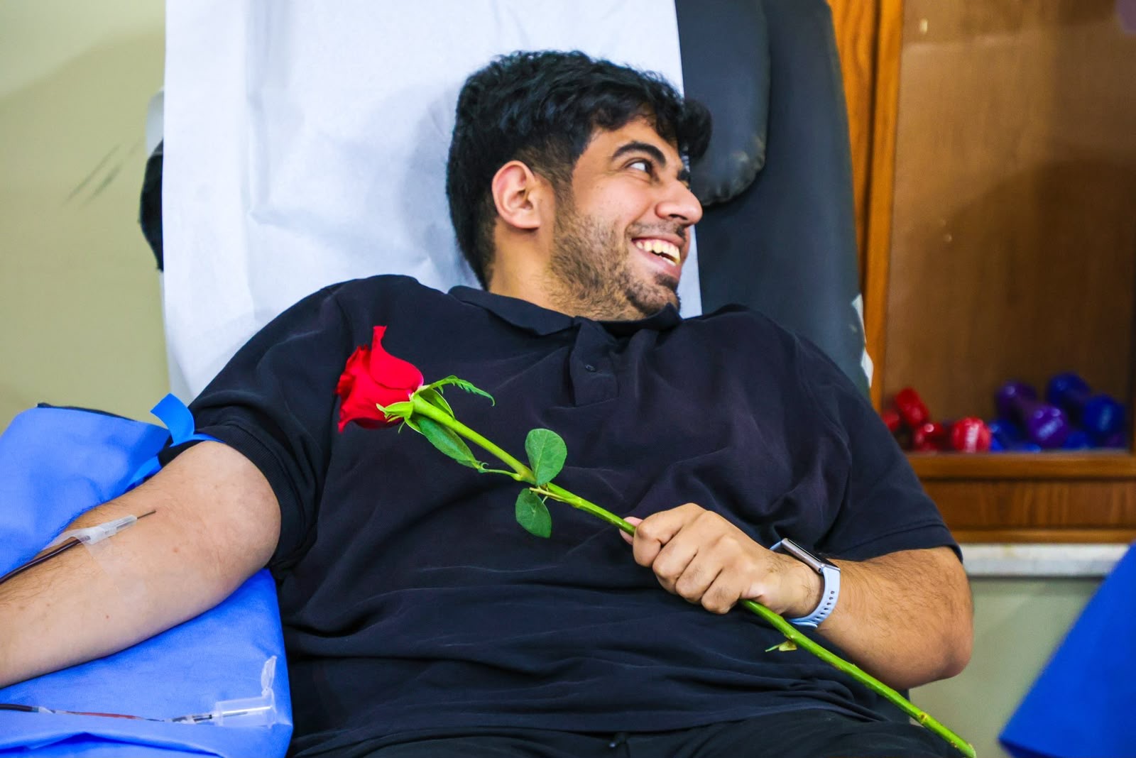 المهندس احمد خريدة يكرم فريق العمـل .. 324 متبرعاً في حملة 