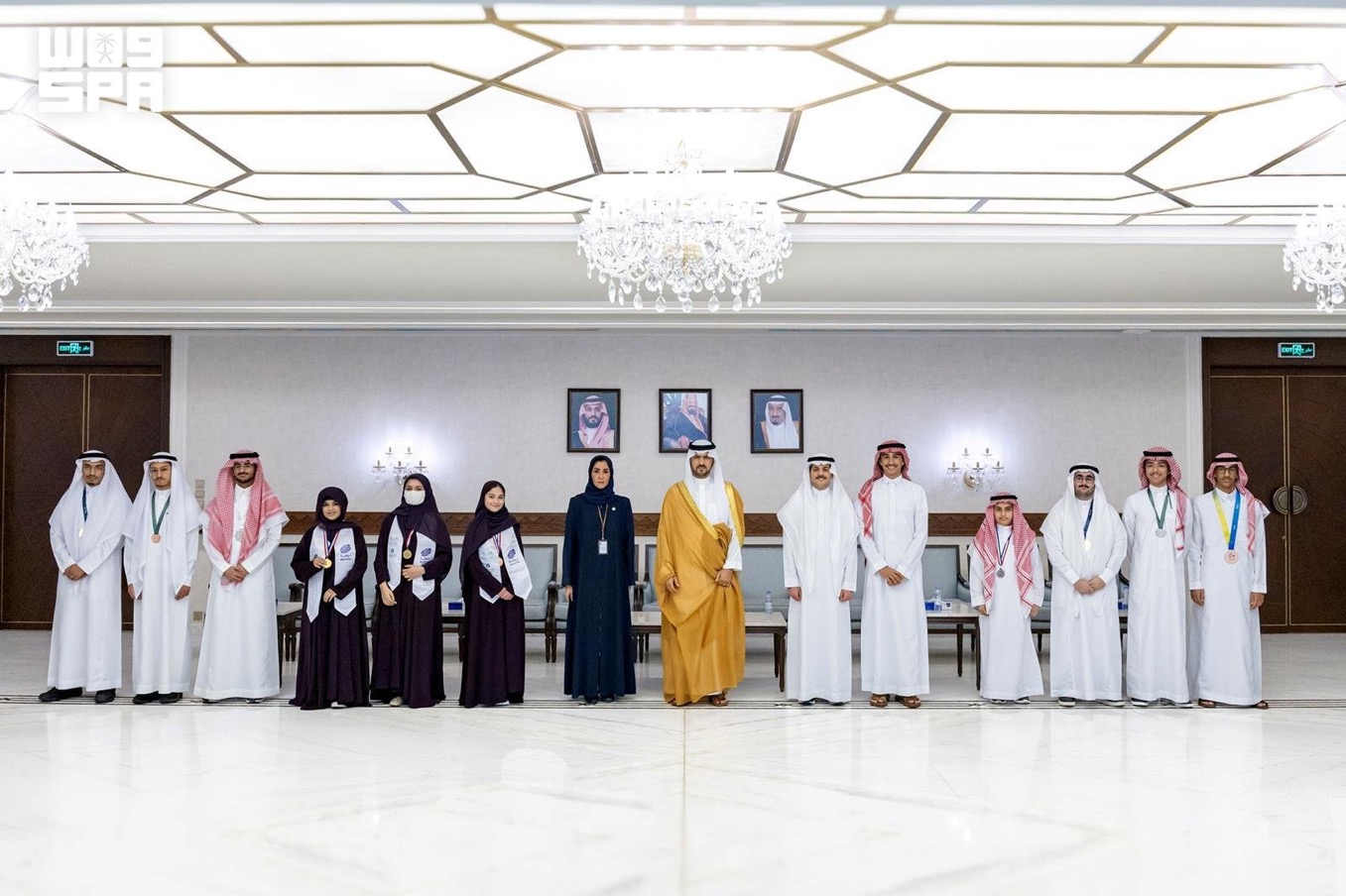 نائب أمير الشرقية يهنئ طلاب وطالبات المنطقة الحاصلين على جوائز دولية لعام 2026